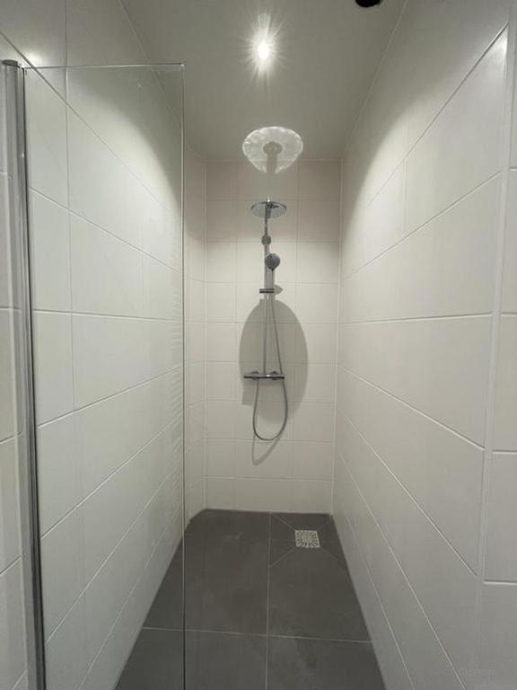 Licht 3-kamerappartement met patio in Amsterdam - Afbeelding 20