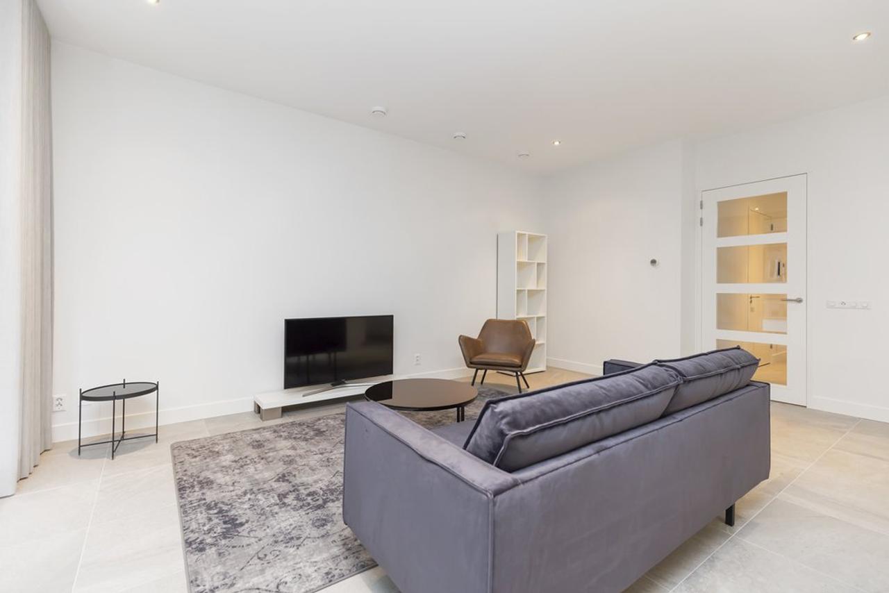 Gemeubileerd 3-kamerappartement met groot balkon - Afbeelding 3