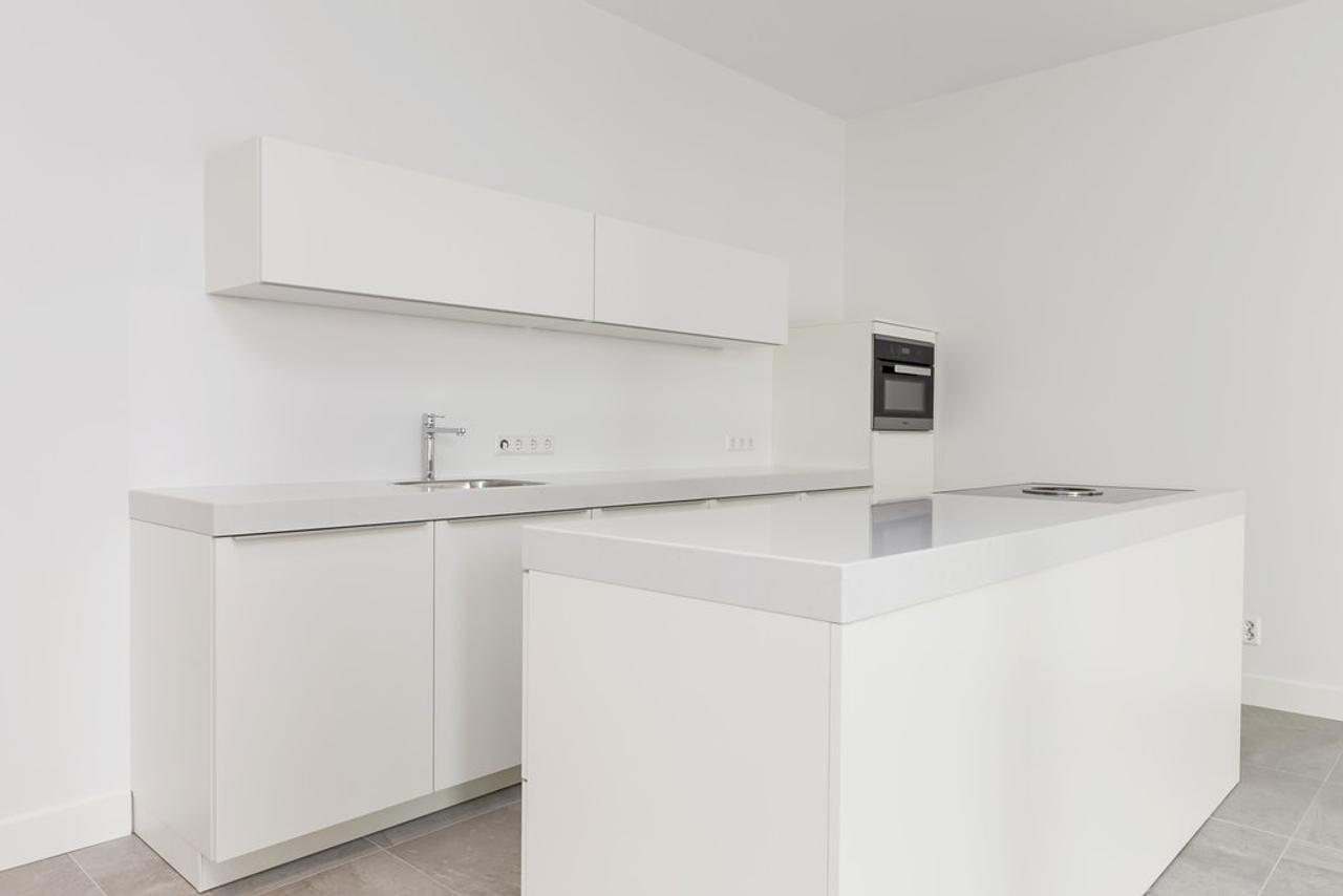Gemeubileerd 3-kamerappartement met groot balkon - Afbeelding 10