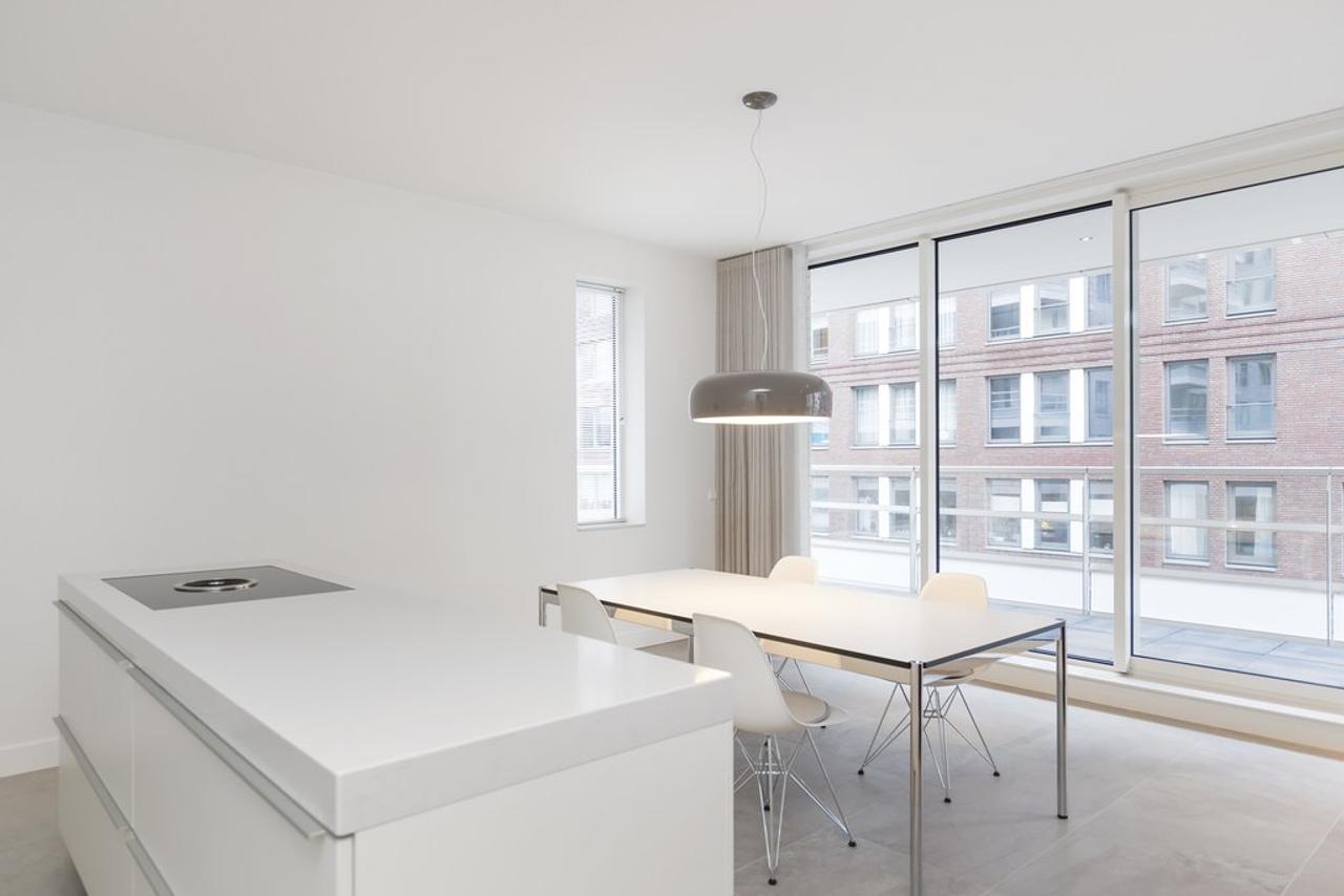 Gemeubileerd 3-kamerappartement met groot balkon - Afbeelding 18