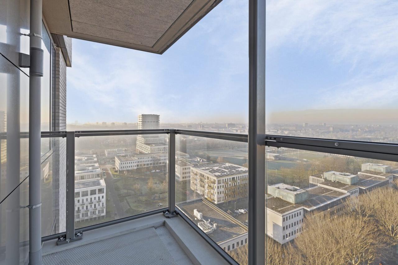 12e verdieping met balkon bij Sloterdijk - Afbeelding 15