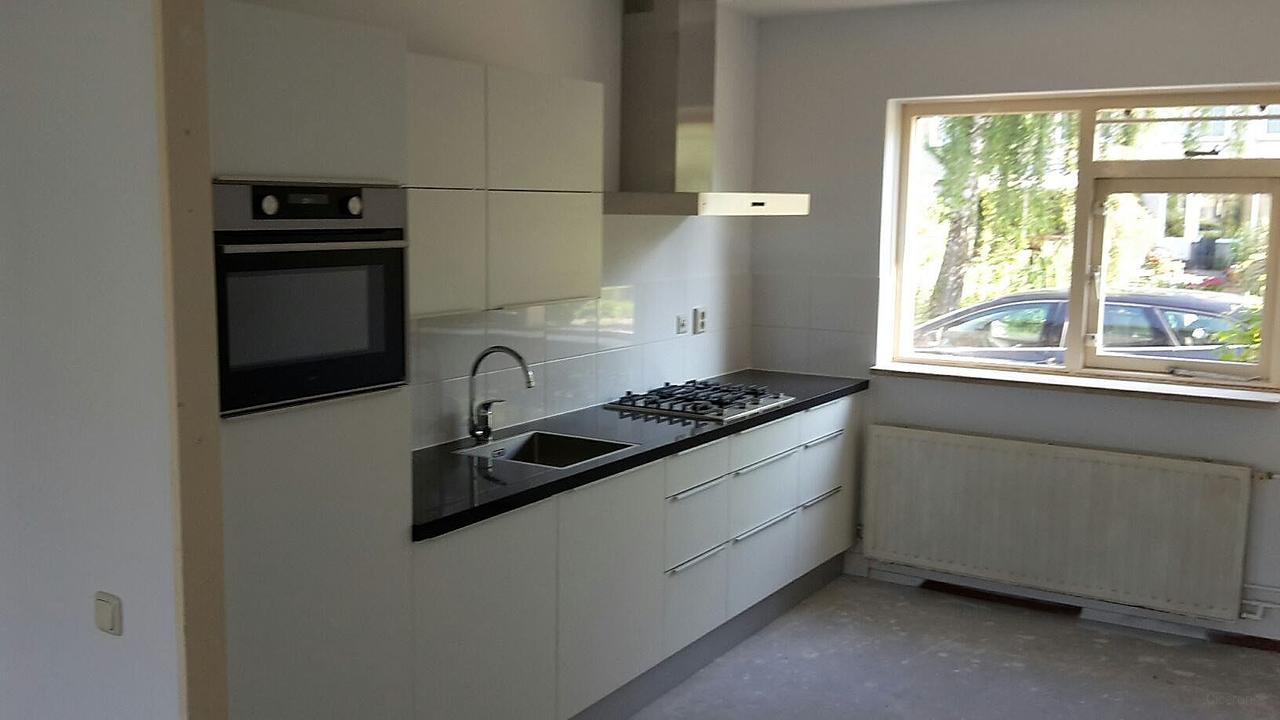 118m² Family Home with Garden in Haarlem-Oost - Image 5
