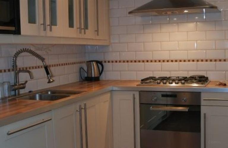 Gemeubileerd huis met 3 slaapkamers in Stratum - Afbeelding 14