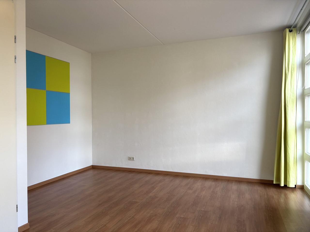 Tussenwoning met tuin vlak bij ASML - Afbeelding 14
