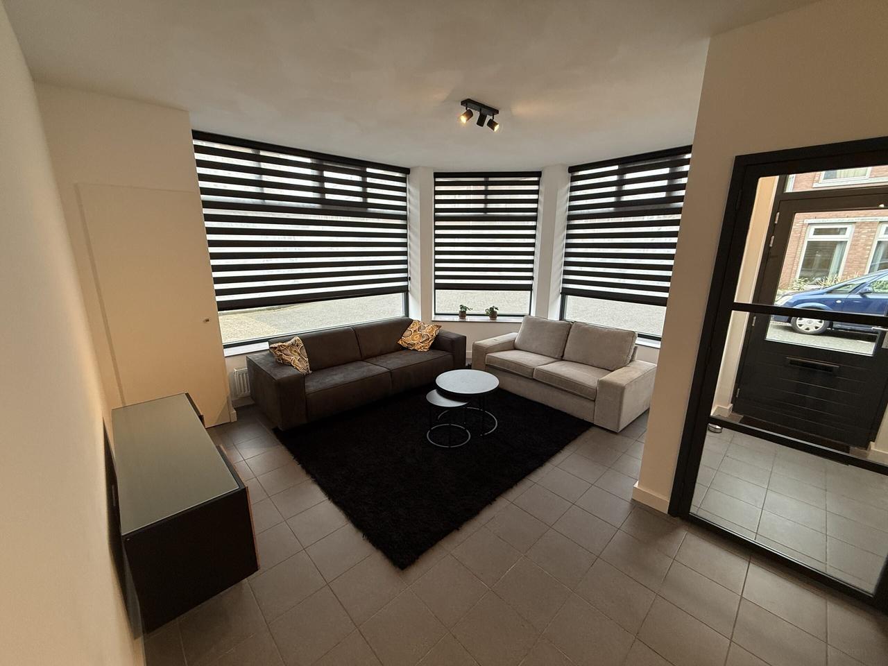 Gemeubileerd appartement met dakterras - Afbeelding 2
