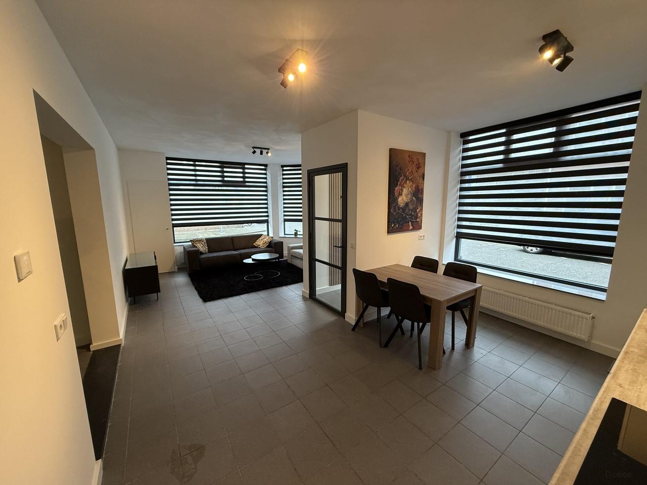 Gemeubileerd appartement met dakterras - Afbeelding 6