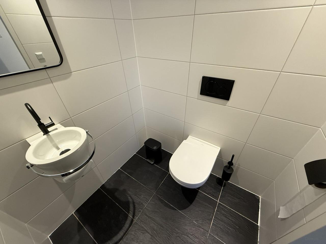 Gemeubileerd appartement met dakterras - Afbeelding 9