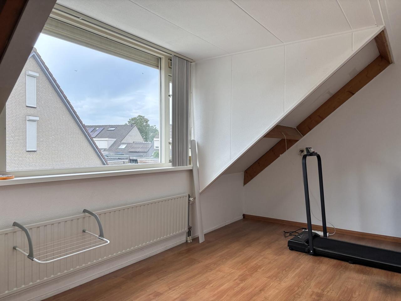 Gemeubileerd huis met tuin en garage - Afbeelding 15