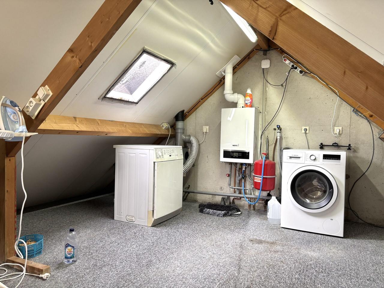 Gemeubileerd huis met tuin en garage - Afbeelding 19