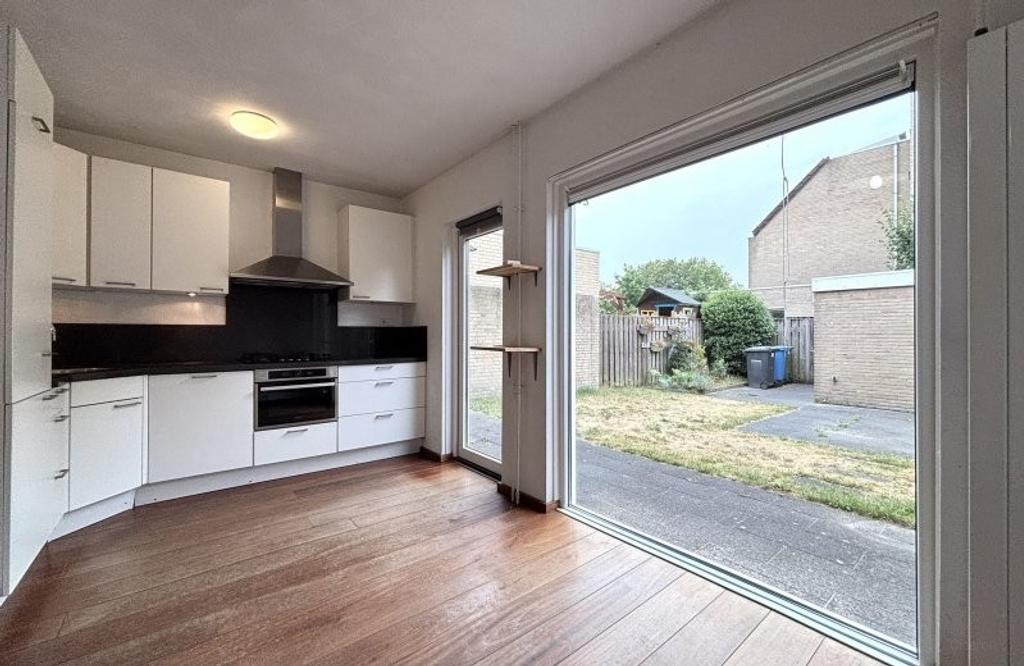 4-slaapkamer huis met tuin in Veldhoven - Afbeelding 3