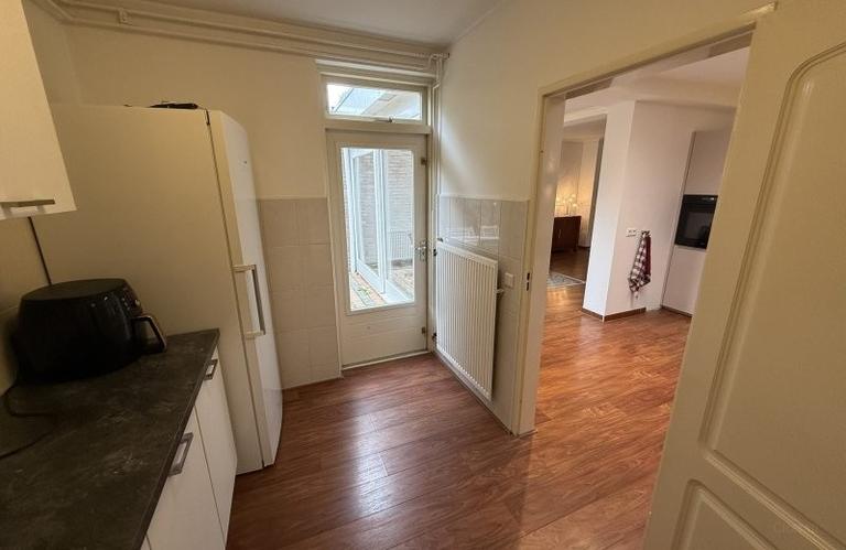 Gemeubileerde woning met oprit en tuin - Afbeelding 13