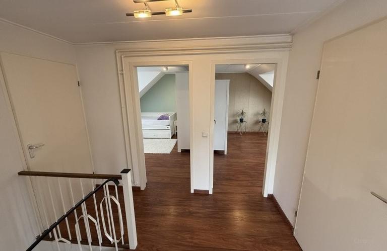 Gemeubileerde woning met oprit en tuin - Afbeelding 35
