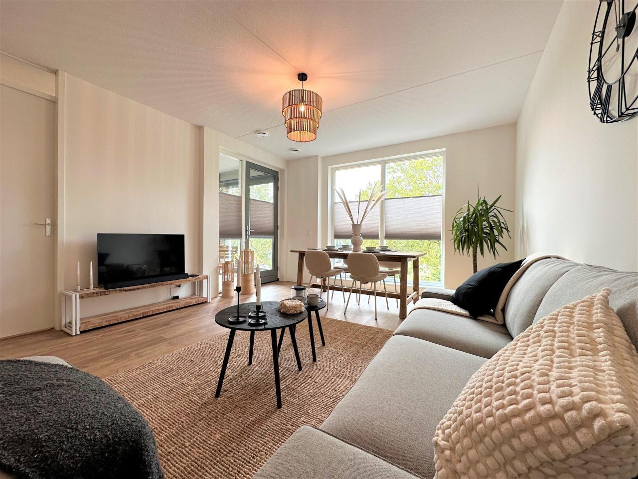 Instapklaar 3-kamerappartement met balkon - Afbeelding 2