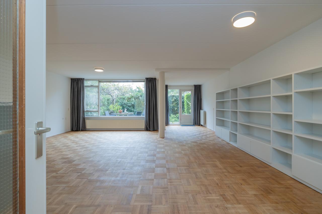 2-bedroom apartment with garden in Welgelegen - Image 4
