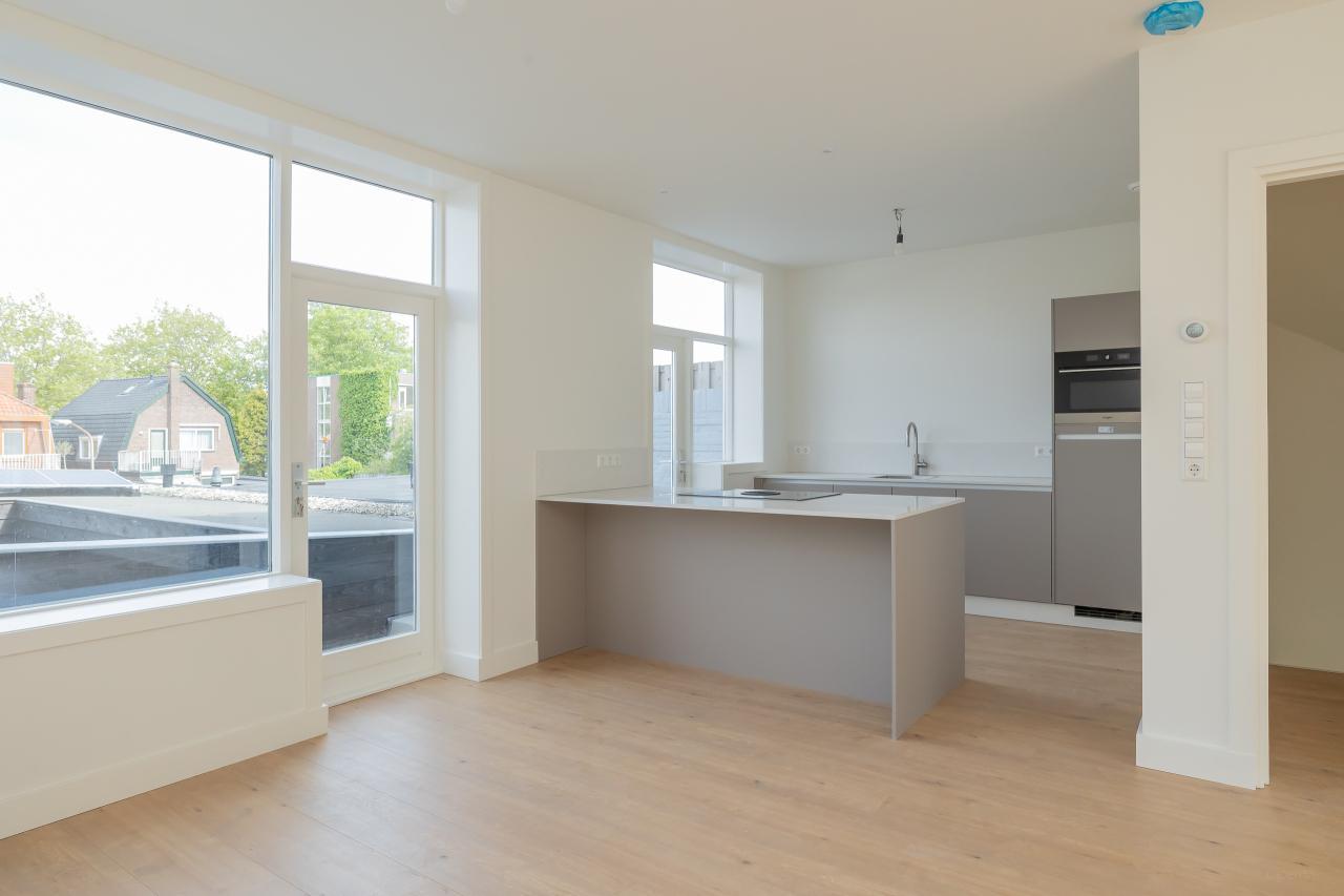 First resident in fresh 3-bedroom loft - Image 5
