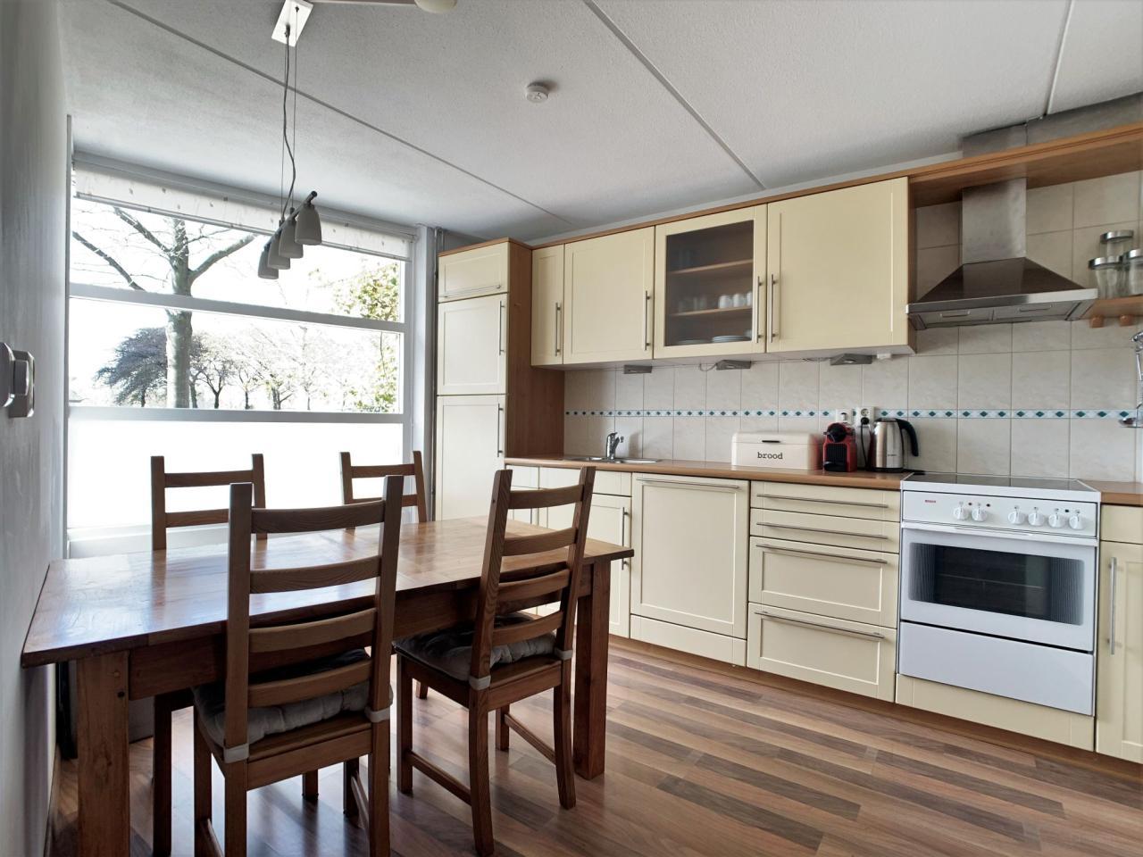 Terraced house with garden and 3 bedrooms - Image 5