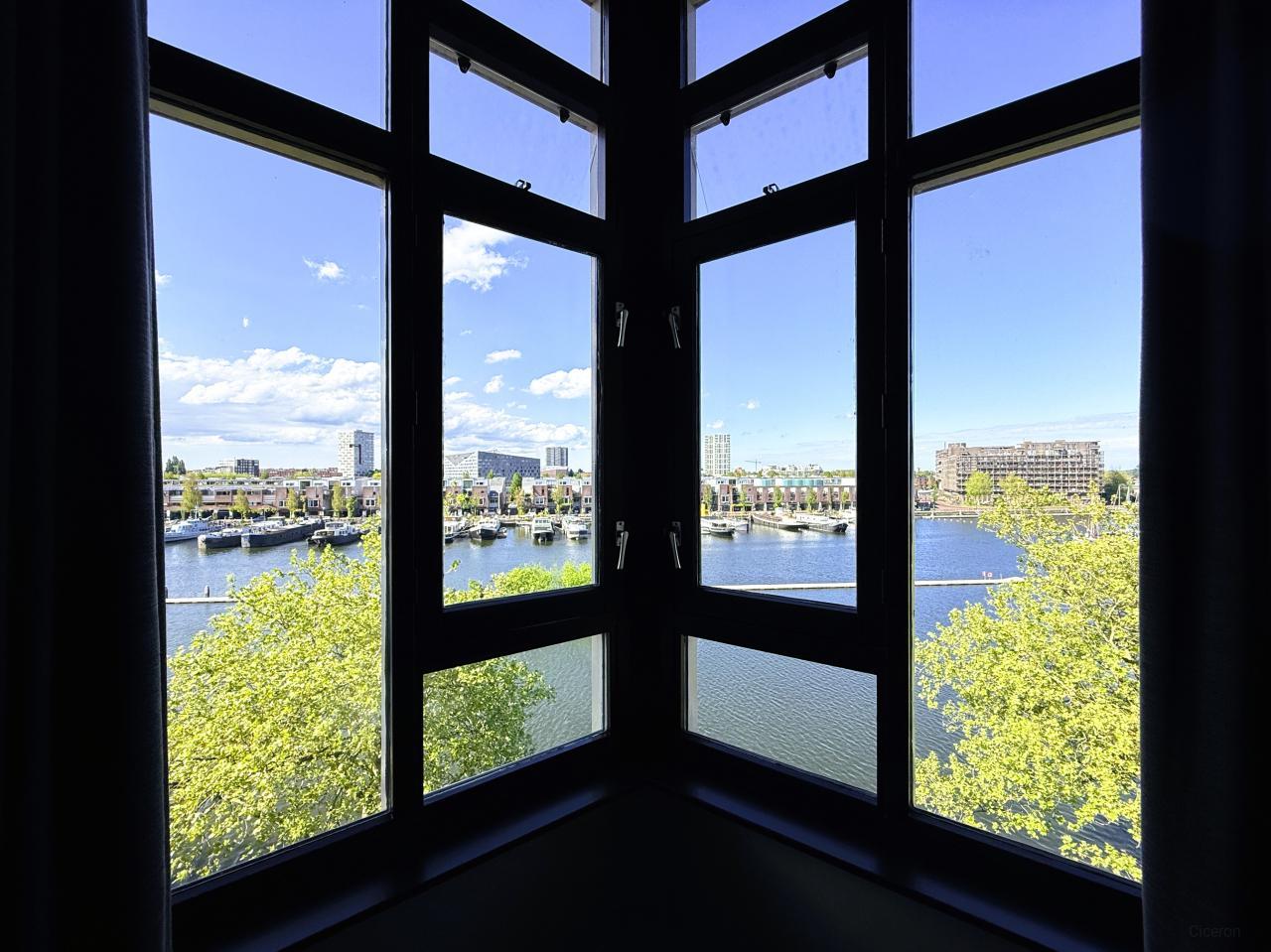 112 m² aan het water in Oostelijk Havengebied - Afbeelding 1