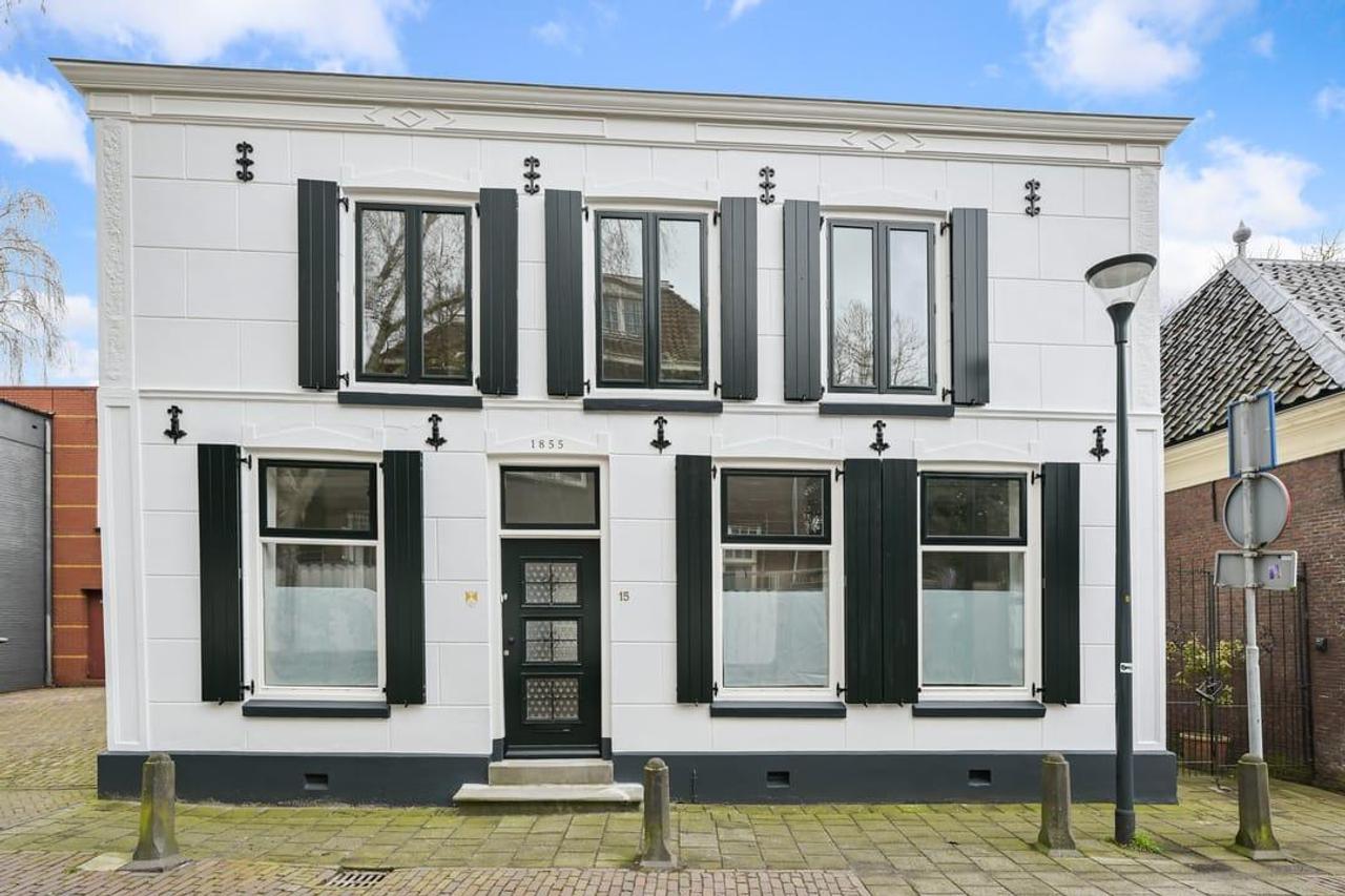 Vrijstaand wonen met patio en dakterras - Afbeelding 1
