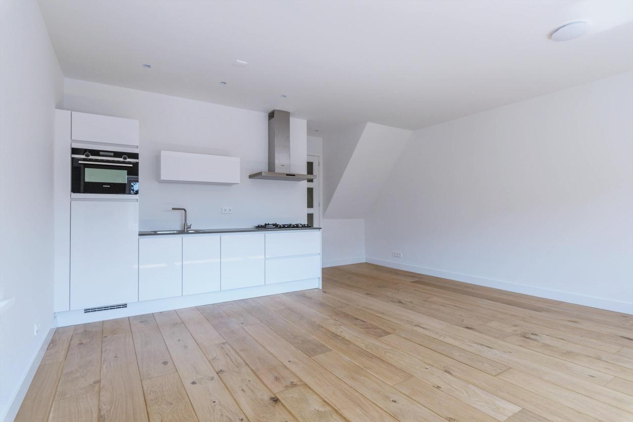 Bright Loft with Roof Terrace in Bussum - Image 4
