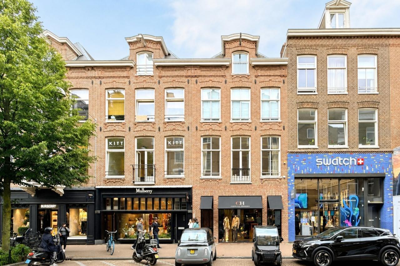 3-kamerappartement met dakterras in Oud-Zuid - Afbeelding 1