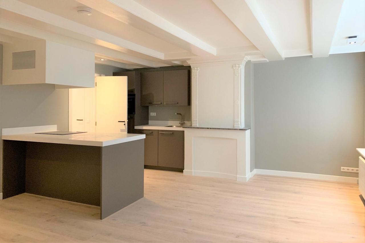 40 m² Canal-side Studio for Students - Image 3
