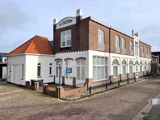 3-kamer appartement met terras in Warmond