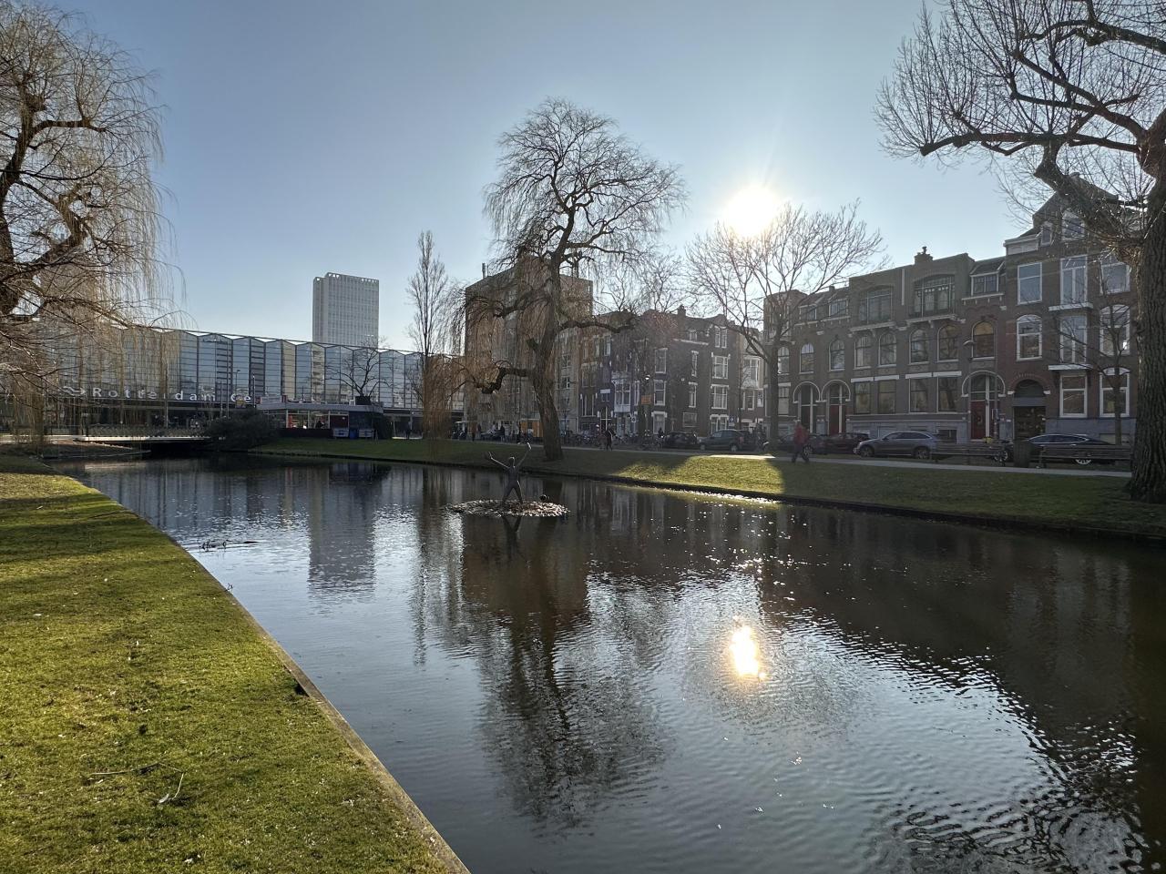 3 slaapkamers en tuin bij Rotterdam CS - Afbeelding 3