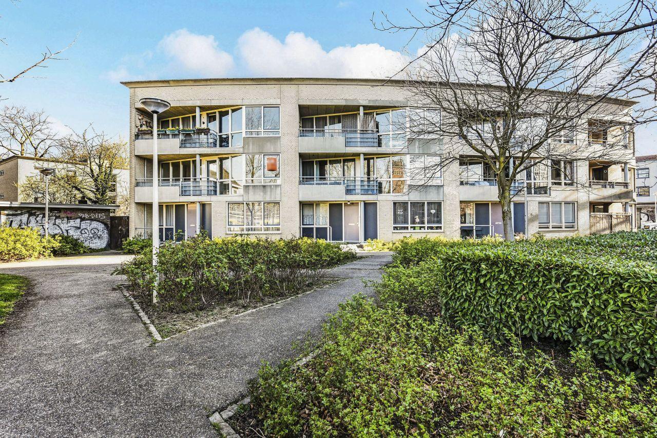 Appartement van 93 m² met balkon en lift - Afbeelding 1