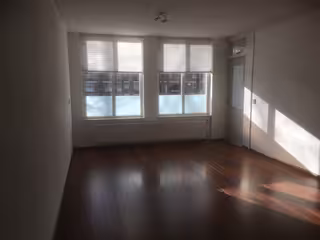 Gestoffeerd appartement met garage nabij het MUMC