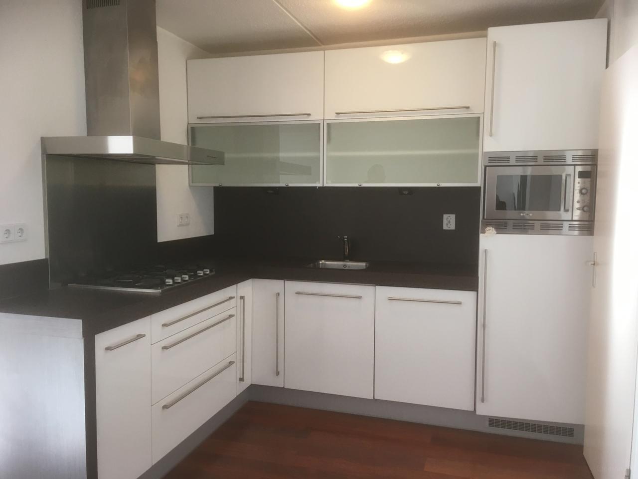 Gestoffeerd appartement met garage nabij het MUMC - Afbeelding 6
