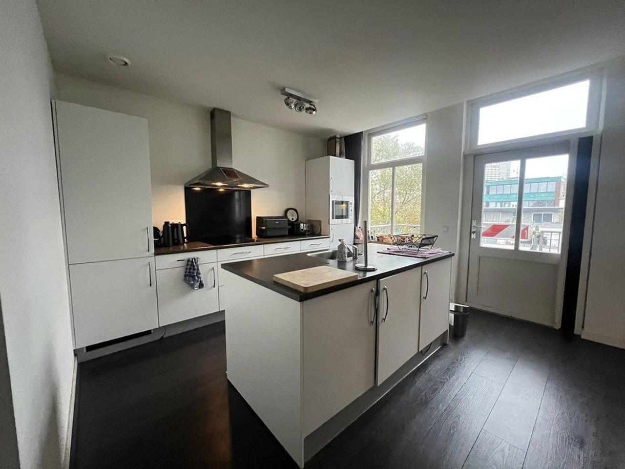 134 m² bovenwoning in hartje Cool - Afbeelding 3