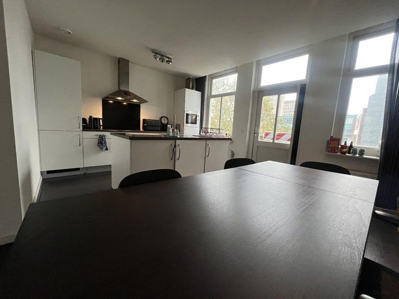 134 m² bovenwoning in hartje Cool - Afbeelding 4