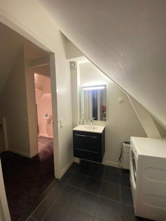 134 m² bovenwoning in hartje Cool - Afbeelding 9