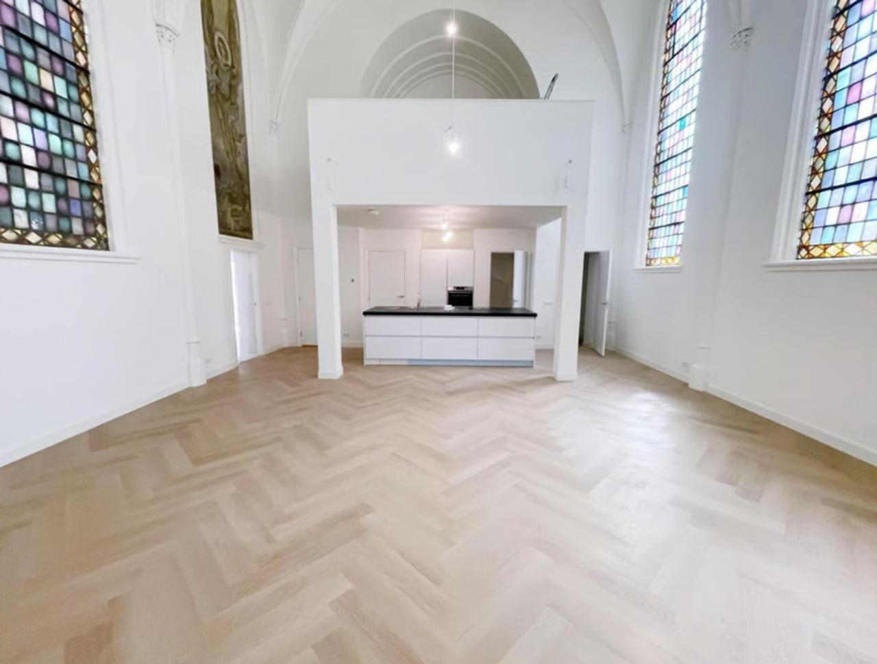Two Bedrooms and Garden in Voscuyl - Image 17