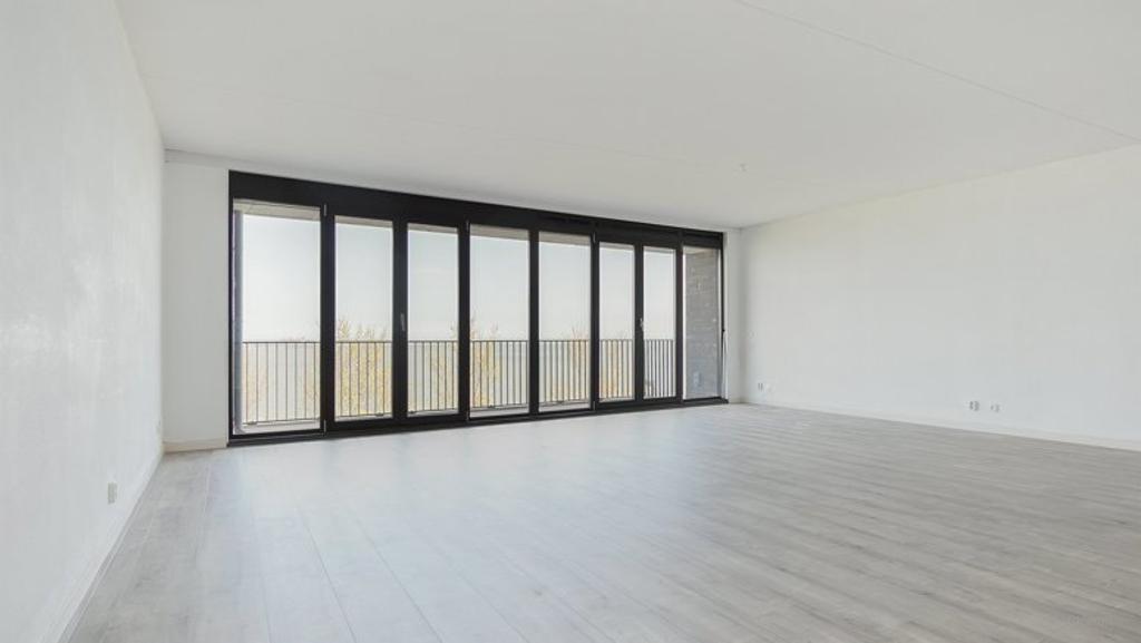 120 m² appartement met terras op IJburg - Afbeelding 1