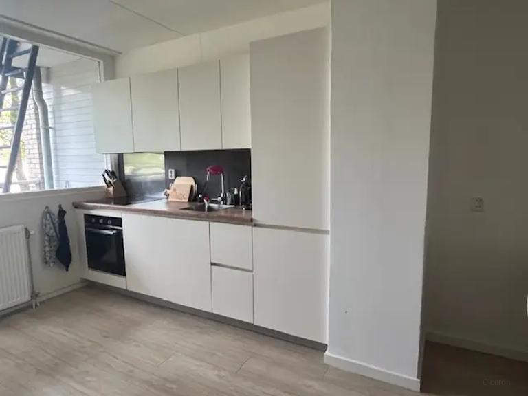 Tijdelijk 3-kamerappartement met balkon - Afbeelding 11