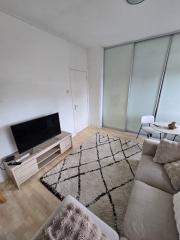 Gemeubileerd appartement met 2 slaapkamers - Afbeelding 2