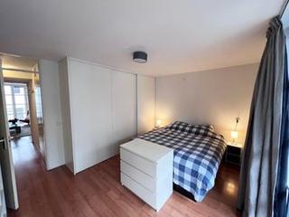 Furnished 1-bedroom apartment near Leidseplein - Image 15