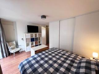 Furnished 1-bedroom apartment near Leidseplein - Image 16