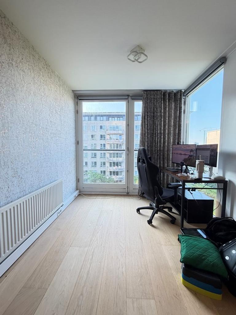 3-kamerappartement aan de Amstel met lift - Afbeelding 3