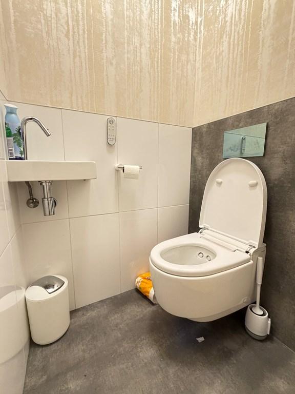 3-kamerappartement aan de Amstel met lift - Afbeelding 18