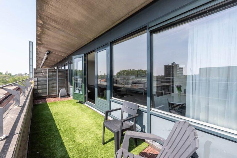 100 m² appartement met balkon aan Stadshart - Afbeelding 9