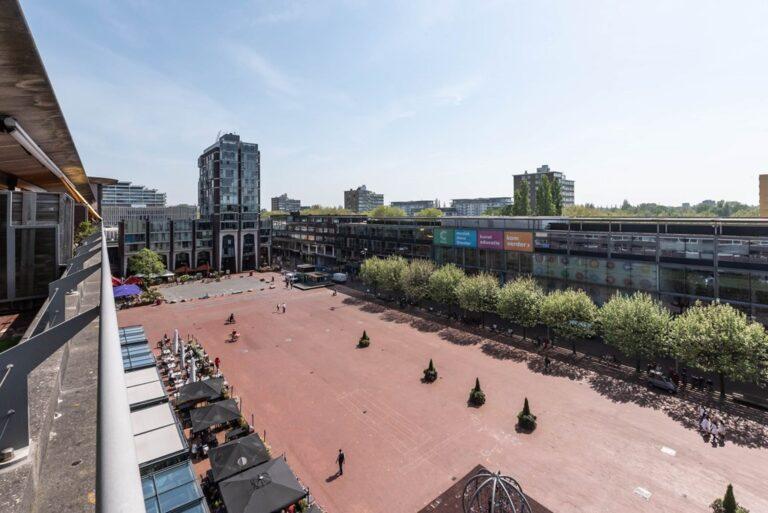 100 m² appartement met balkon aan Stadshart - Afbeelding 10