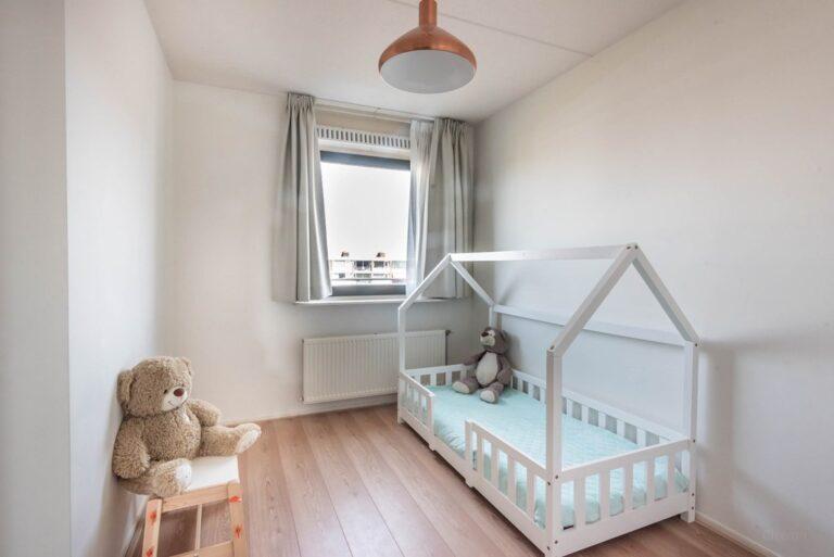 100 m² appartement met balkon aan Stadshart - Afbeelding 12