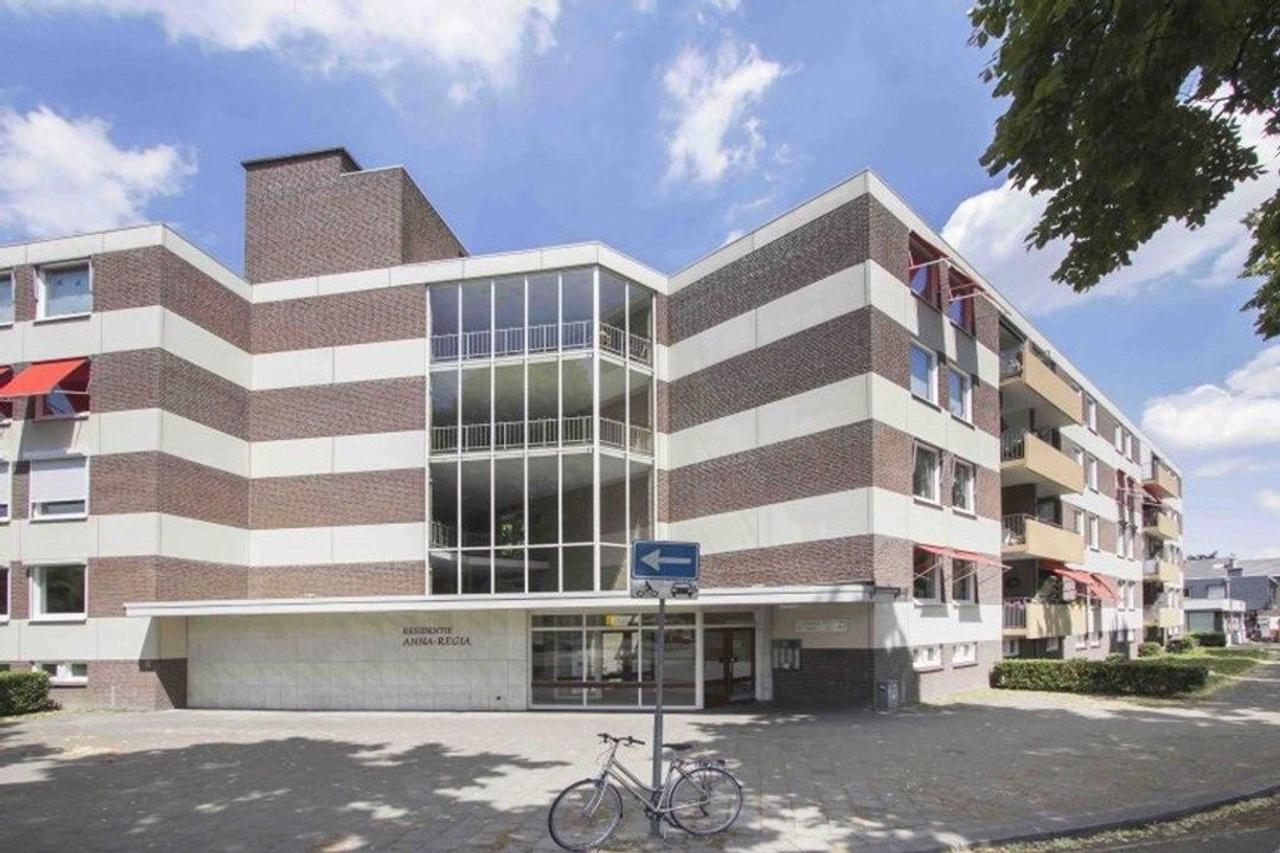 2-Bedroom Apartment in Brusselsepoort - Image 1