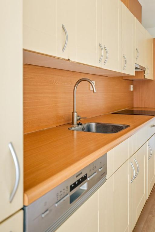 Maisonnette met 2 slaapkamers en zonnig balkon - Afbeelding 7