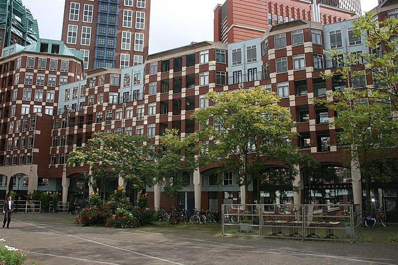 102 m² appartement met balkon in Den Haag - Afbeelding 2