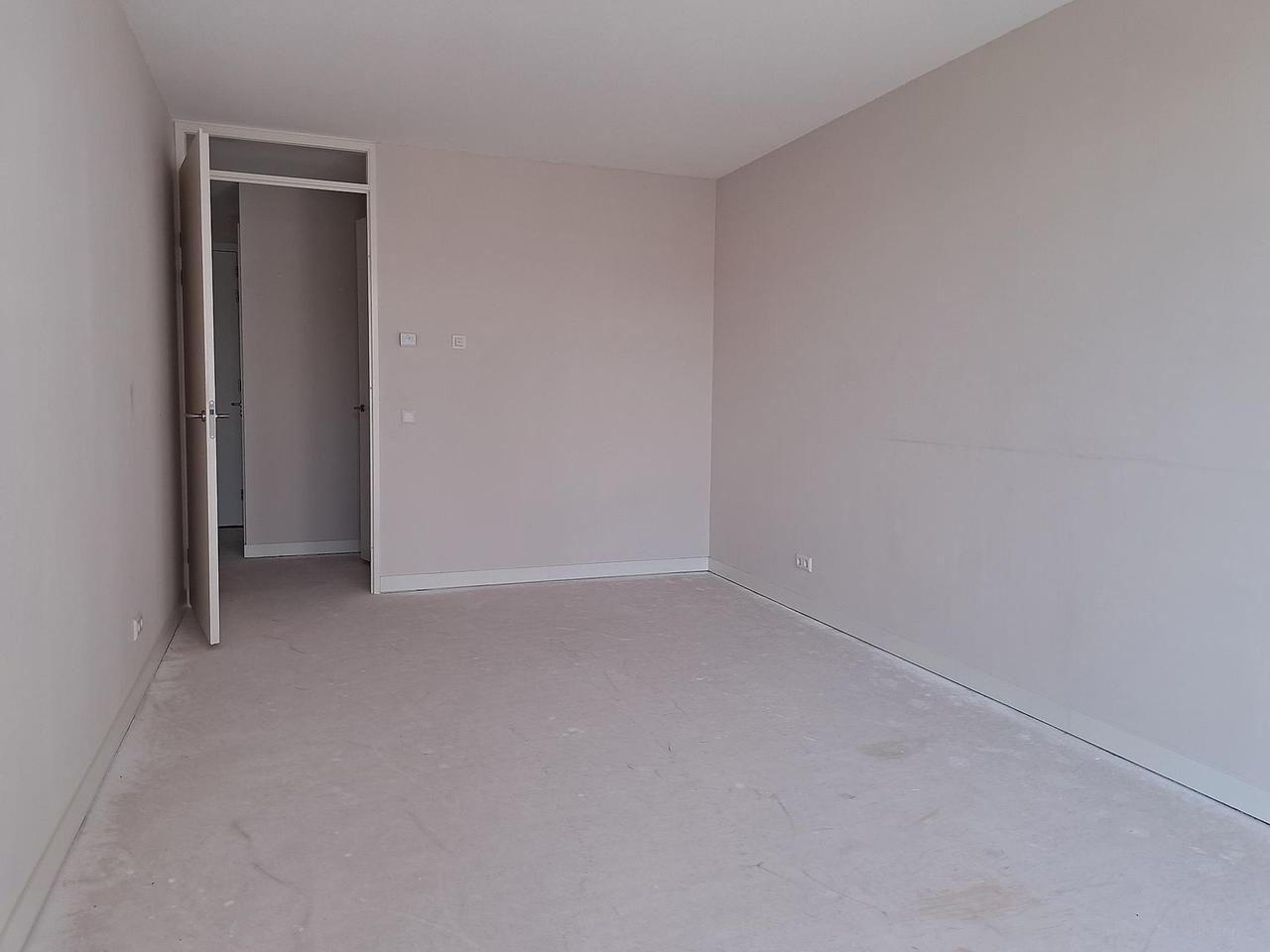 72 m² appartement met balkon op Strijp-S - Afbeelding 4