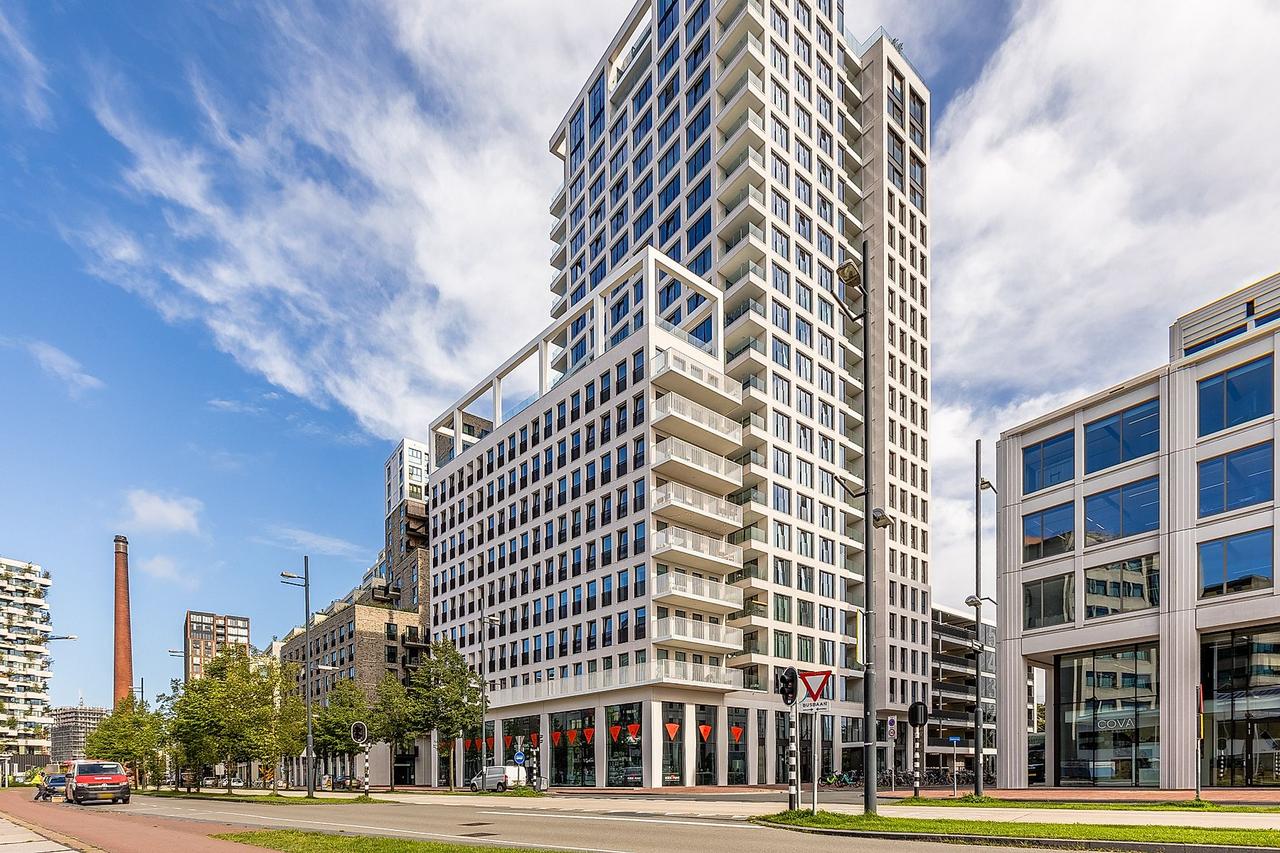 2-kamerappartement met balkon op Strijp-S - Afbeelding 1