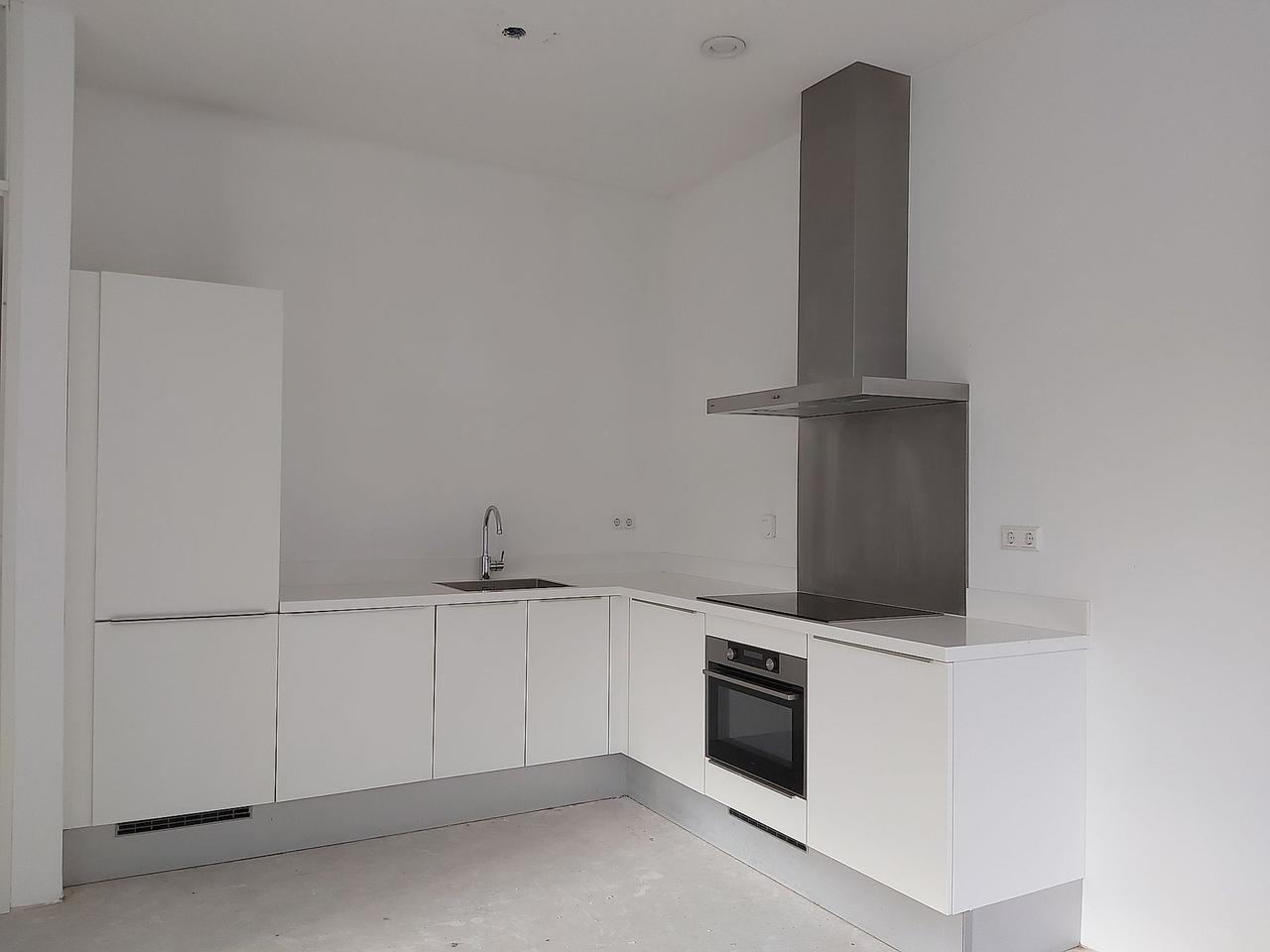 Loft van 68 m² met balkon op de Zuidas - Afbeelding 3